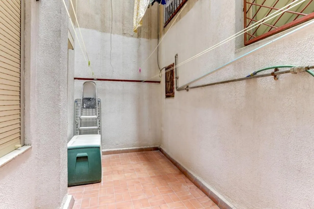 Bright And Spacious 3 Bedroom Close To The Beach Barcelona Espanha